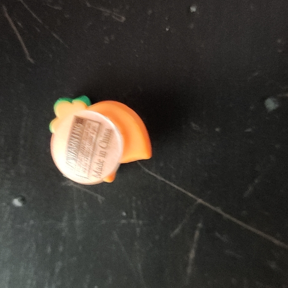 💥 5/$15 Croc Charm - Picture 2 of 2